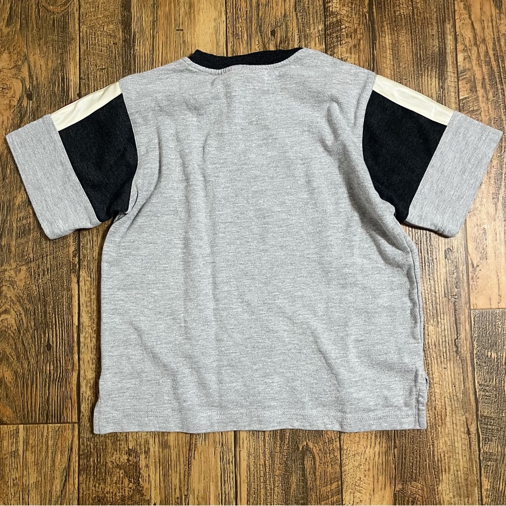 Vintage Reebok Gray Boys Shirt - Picture 6 of 6